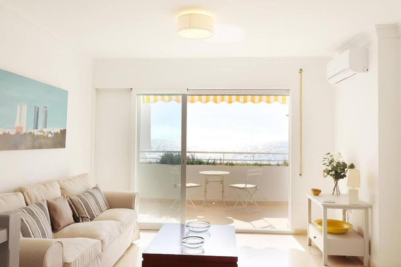 Amazing 3Bedroom Flat With Seafront Views & Pool By Sharingco Марбелья Екстер'єр фото
