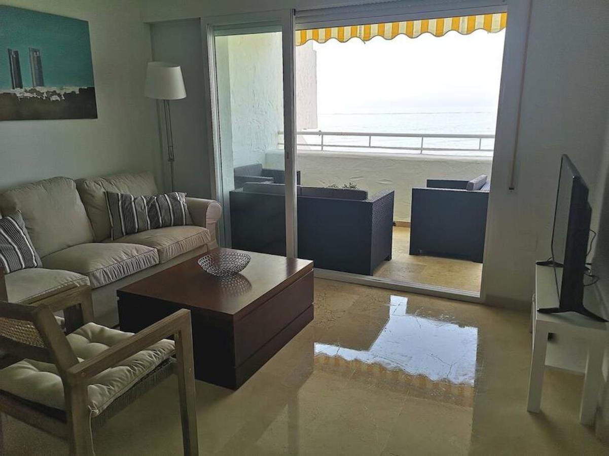 Amazing 3Bedroom Flat With Seafront Views & Pool By Sharingco Марбелья Екстер'єр фото